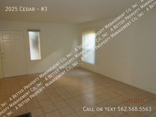 Building Photo - 2025 Cedar-#3