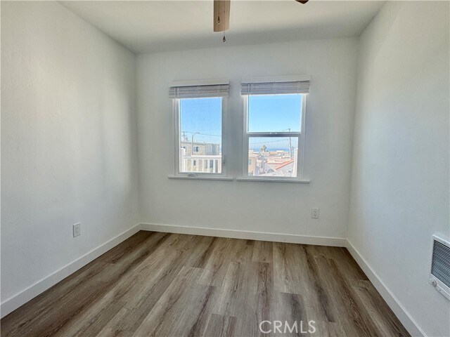 Building Photo - 908 Manhattan Ave