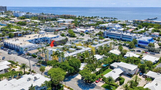 Building Photo - 4332 Sea Grape Dr