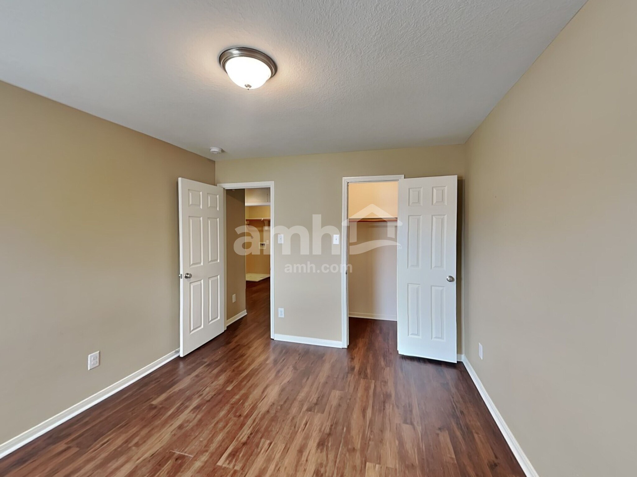 Building Photo - 16727 Foursquare Dr