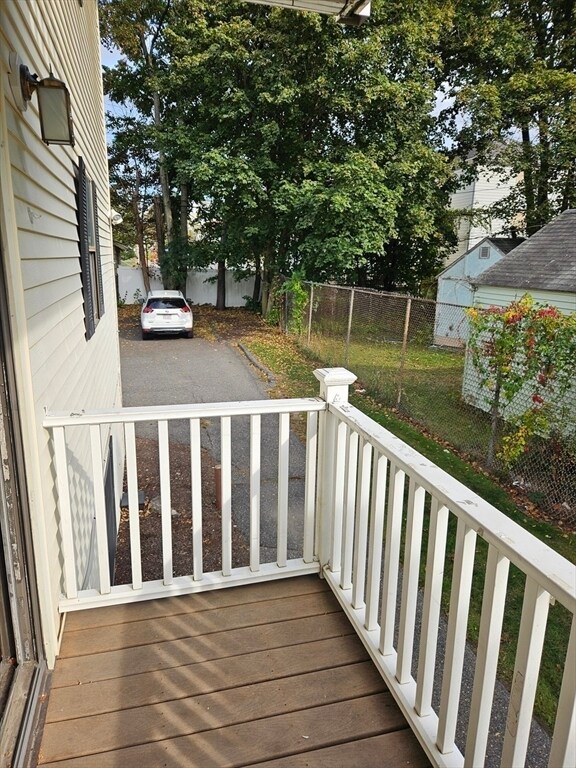 Building Photo - 15 Houghton St