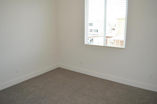 Building Photo - 2451 Galiano Dr