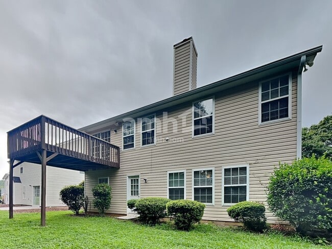 Building Photo - 931 Winding Down Way