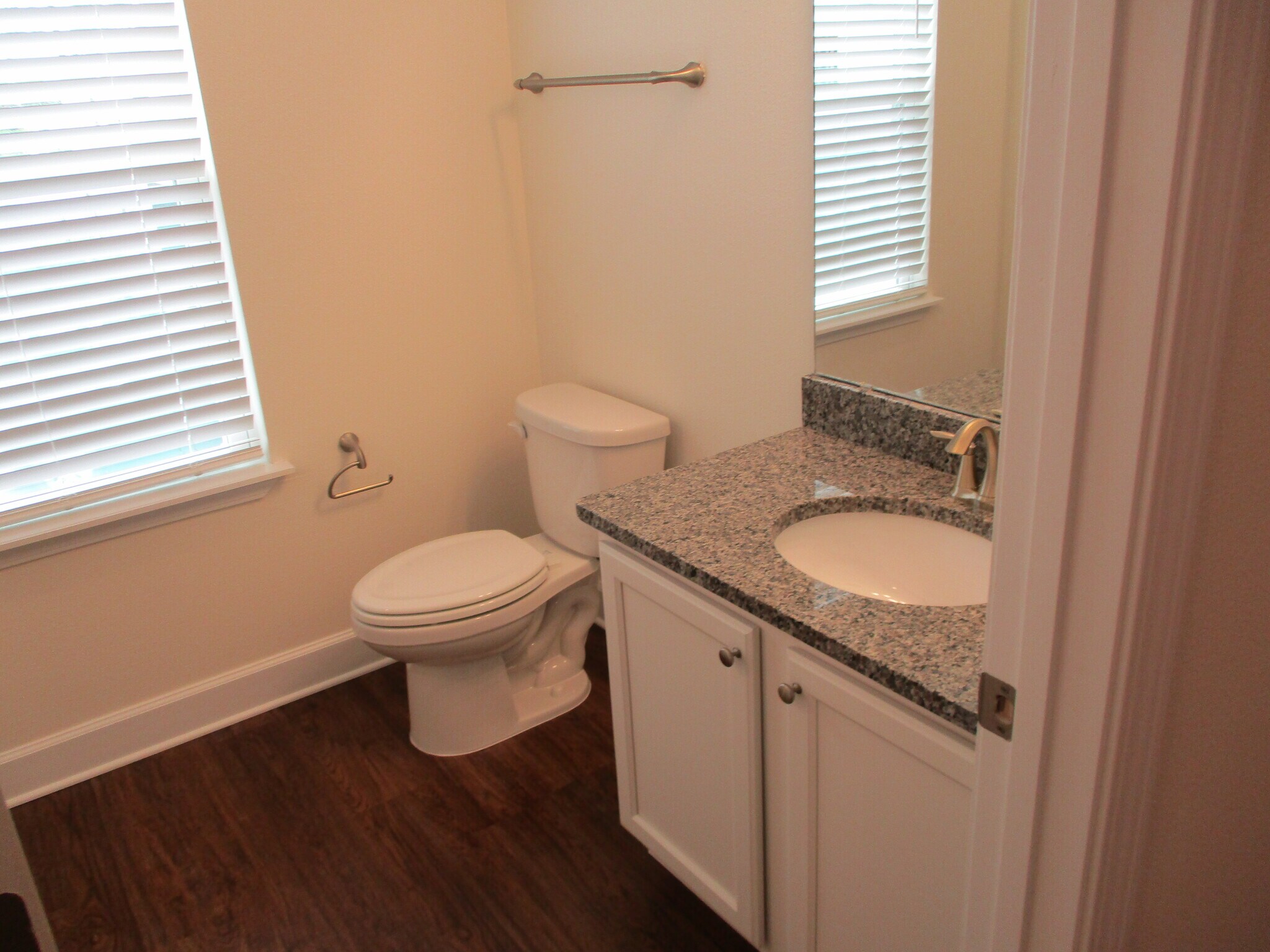 Building Photo - 10302 Watercrest Ct