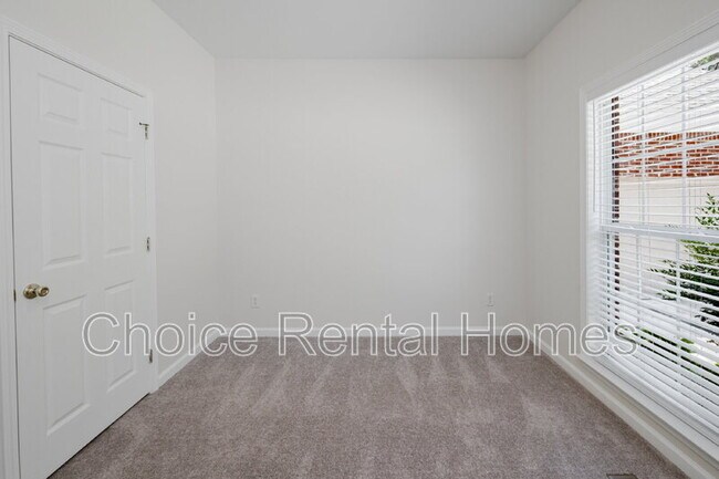 Building Photo - 4924 Keith Dr