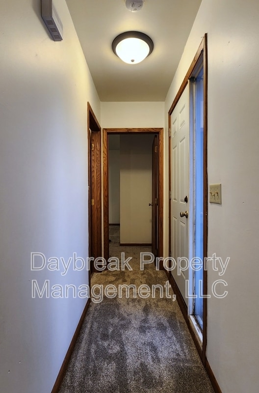 Building Photo - 1117 2nd Ave S