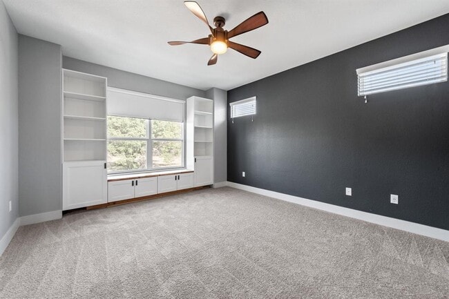 Building Photo - 1406 Casa Dr