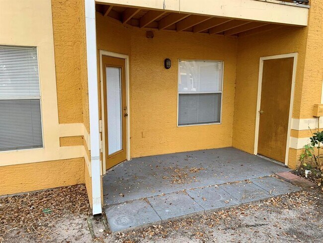 Building Photo - 5263 Images Cir