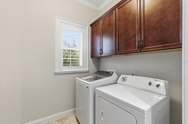 Building Photo - 7 Spanish Moss Ct