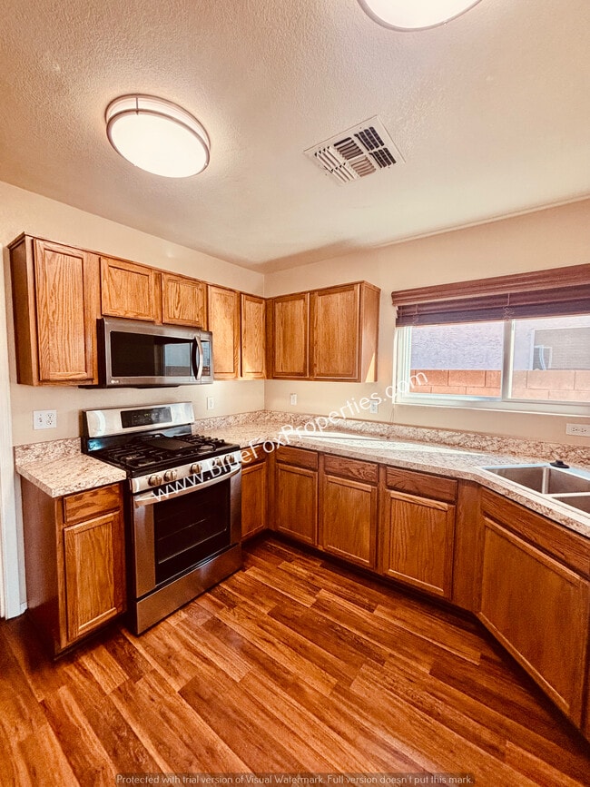 Building Photo - 1083 W Sea Star Dr