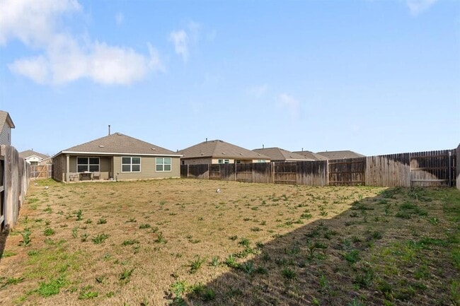 Building Photo - 109 Claiborne Wright Wy