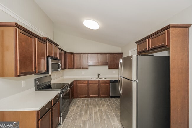 Building Photo - 122 Millstream Dr