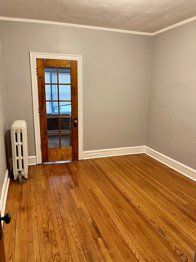 Bedroom 2 - 4344 N Albany Ave