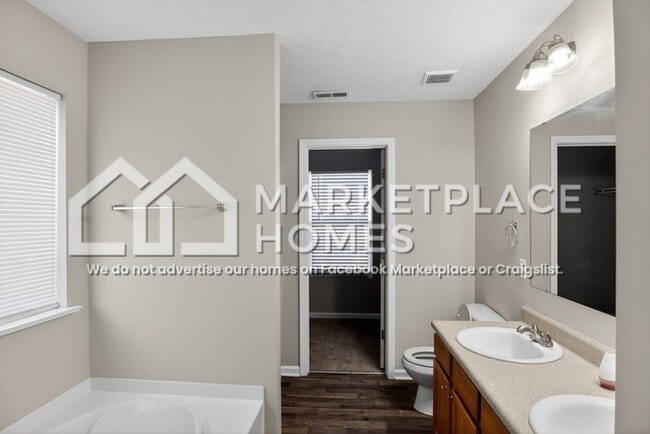 Building Photo - 10147 Morning Sun Ct