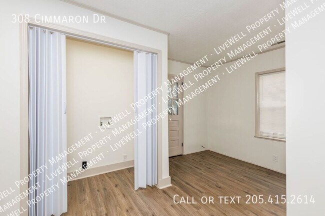 Building Photo - 308 Cimmaron Dr