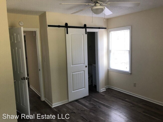 Building Photo - 2 br, 2 bath House - 363 Lullwater Drive