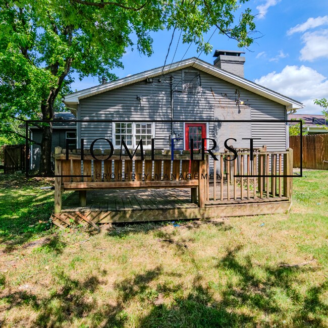 Building Photo - 216 Magnolia Dr