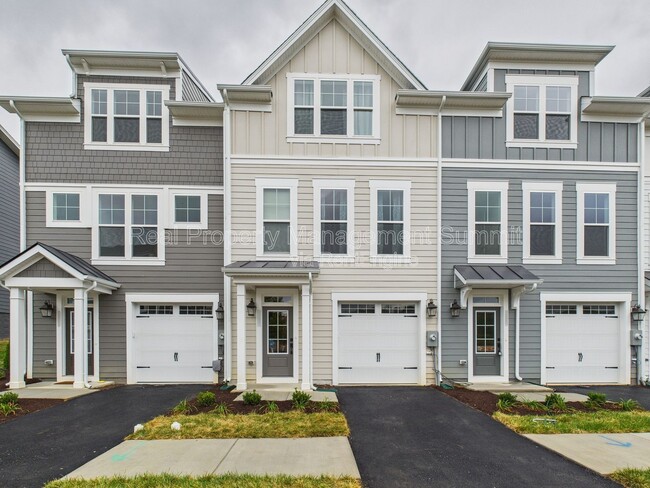 Building Photo - 3483 Monterey Dr