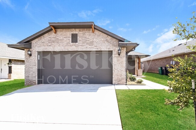 Building Photo - 19708 Forsythe Dr