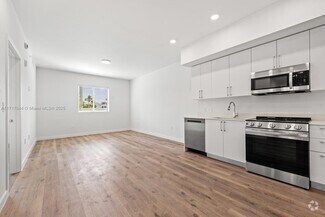 Building Photo - 18355 SW 110th Ave
