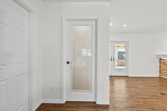 Building Photo - 3177 Austin Ave