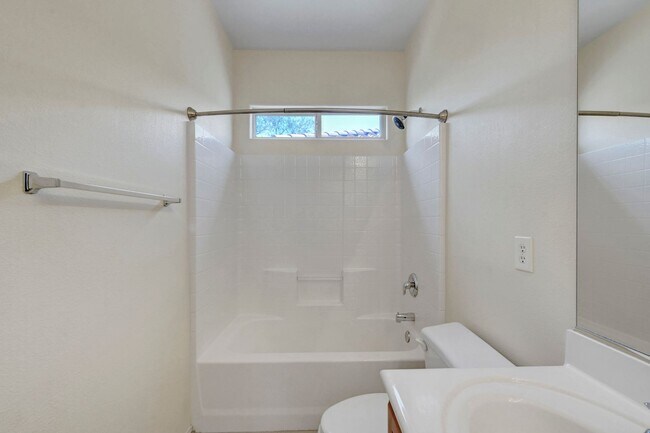 Building Photo - 8904 Nautilus Vista Ct