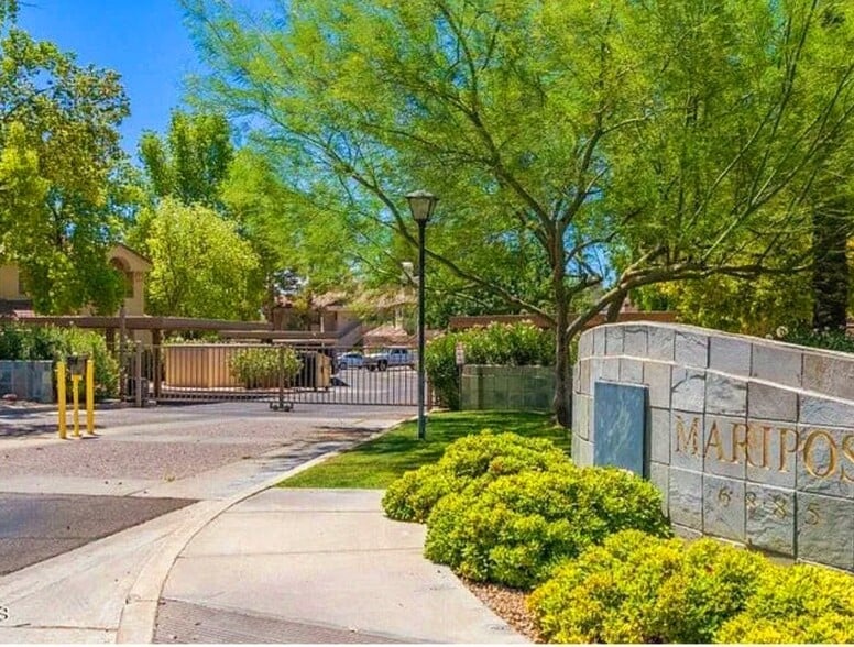 Gate entrance - 6885 E Cochise Rd