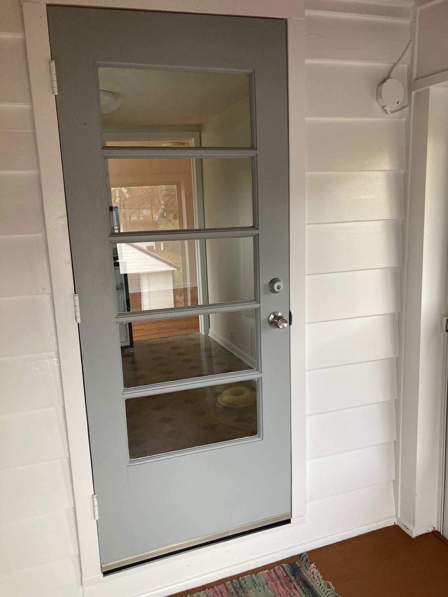 Building Photo - 3097 Lincolnview St