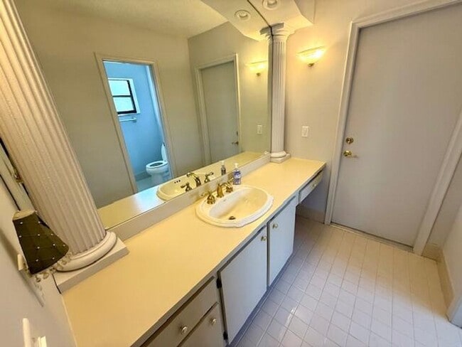 Building Photo - 23160 SW 53rd Ave