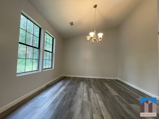 Building Photo - 1086 Riva Ridge Dr