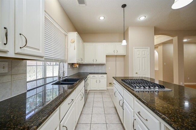 Building Photo - 1335 Remington Crest Dr