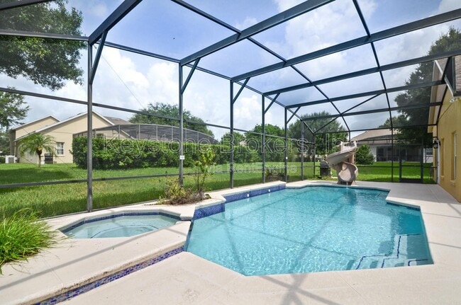 Building Photo - 2708 Formosa Ave