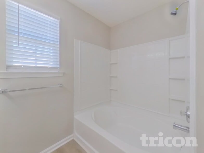 Building Photo - 6467 Gina Agha Cir