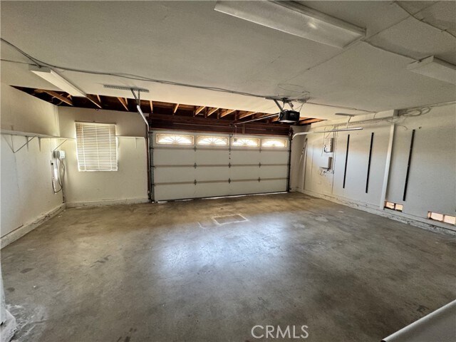 Building Photo - 24563 Westhaven Ct