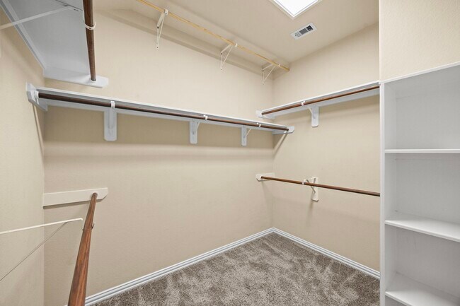 Building Photo - 17414 Aldenwilds Ln