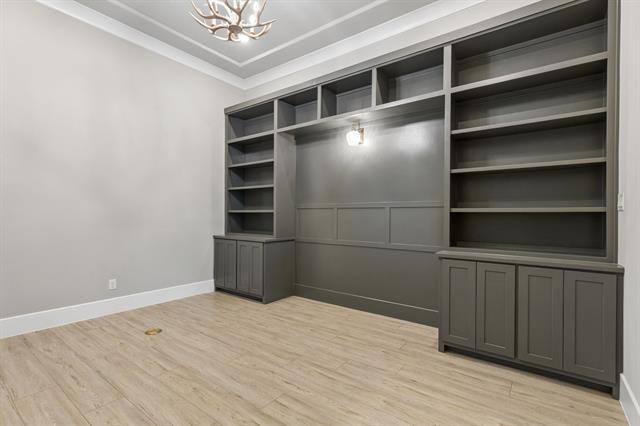 Building Photo - 4630 Summerville Ln
