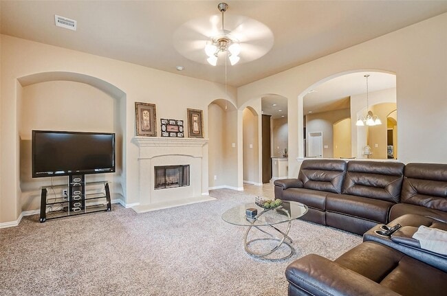 Building Photo - 623 Orlandis Ln