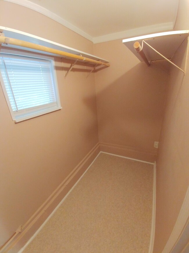 Walk-in Closet of Master BdRm - 1538 Lillian Ln