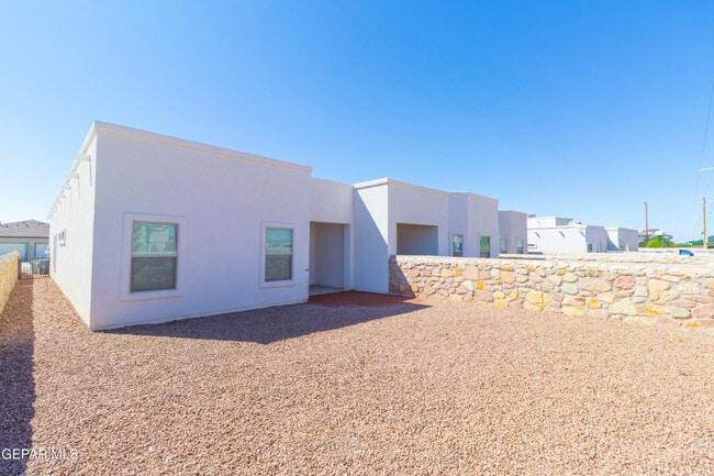 Building Photo - 14993 Eddie Mullens Ct