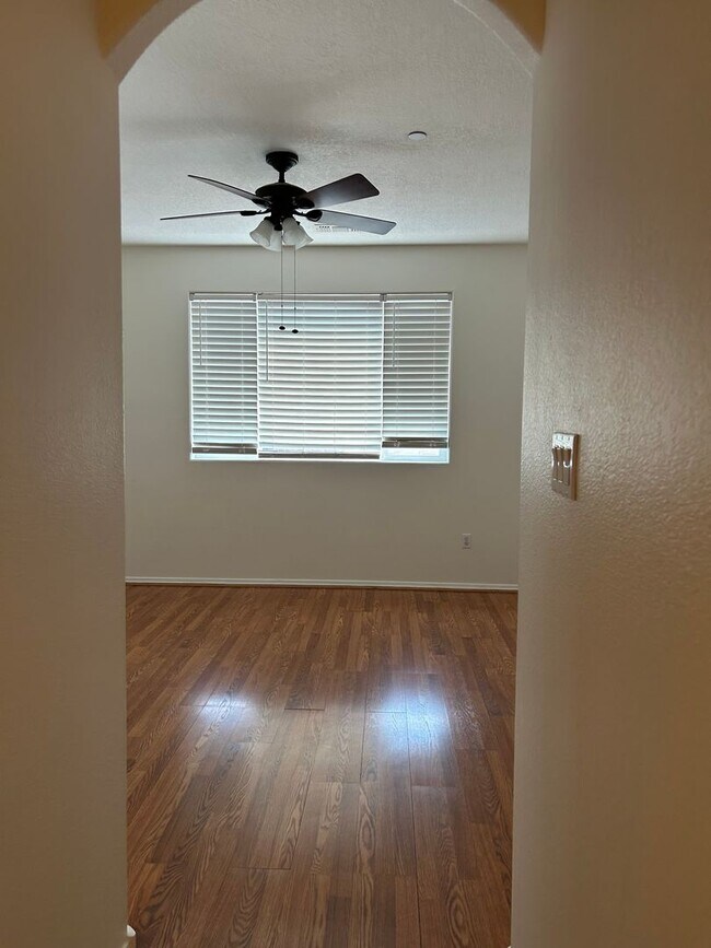 Building Photo - 4401 Santo Domingo St