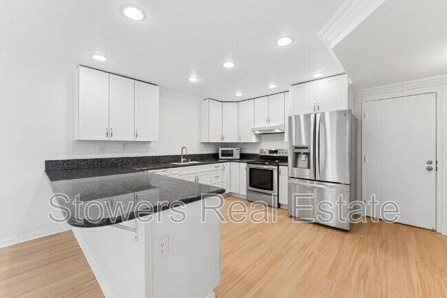 Building Photo - 2406 Talavera Dr
