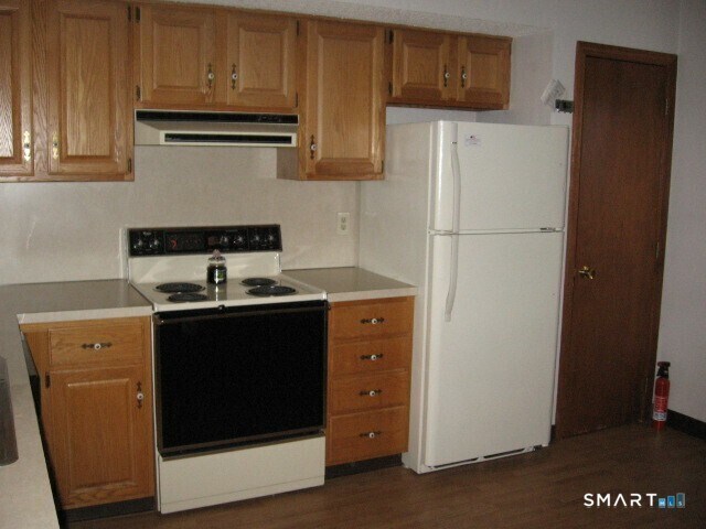 Building Photo - 219 Nichols Dr