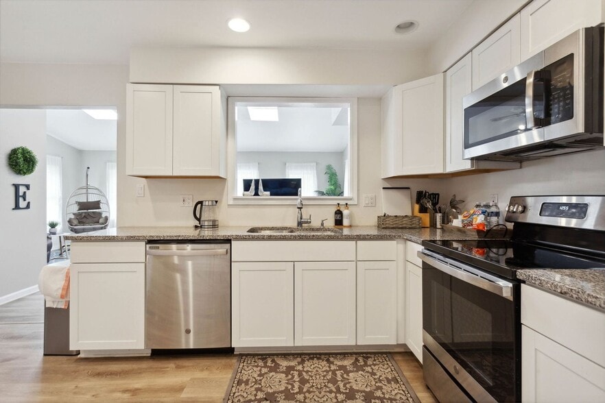 Building Photo - 3871 Murdock Ct