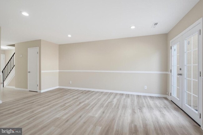 Building Photo - 744 Cordell Way