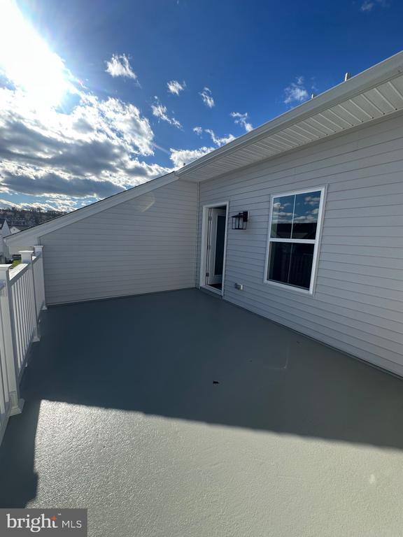 Building Photo - 17 Atkins Dr