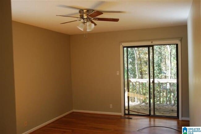 Building Photo - 5136 Selkirk Dr