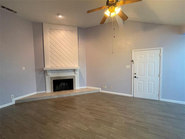 Building Photo - 2105 Count Fleet Dr