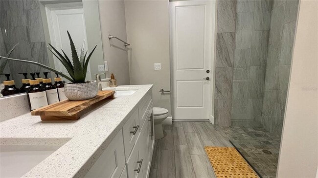 Building Photo - 318 Radford Ave