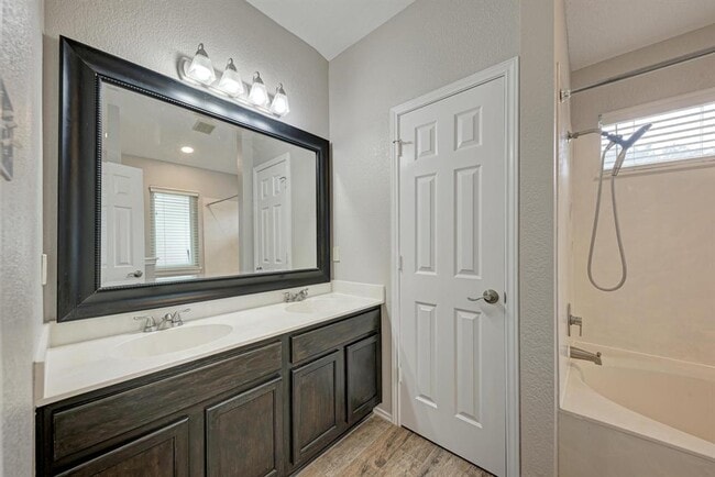 Building Photo - 3511 Rock Shelf Ln