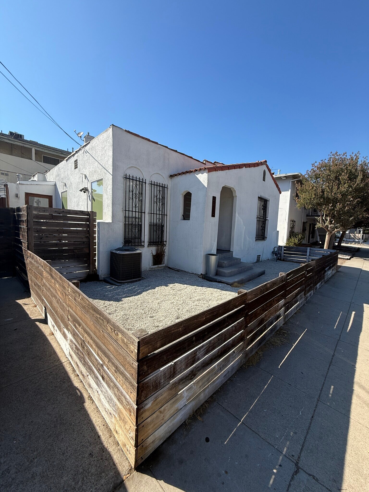 Building Photo - 4919 Klump Ave